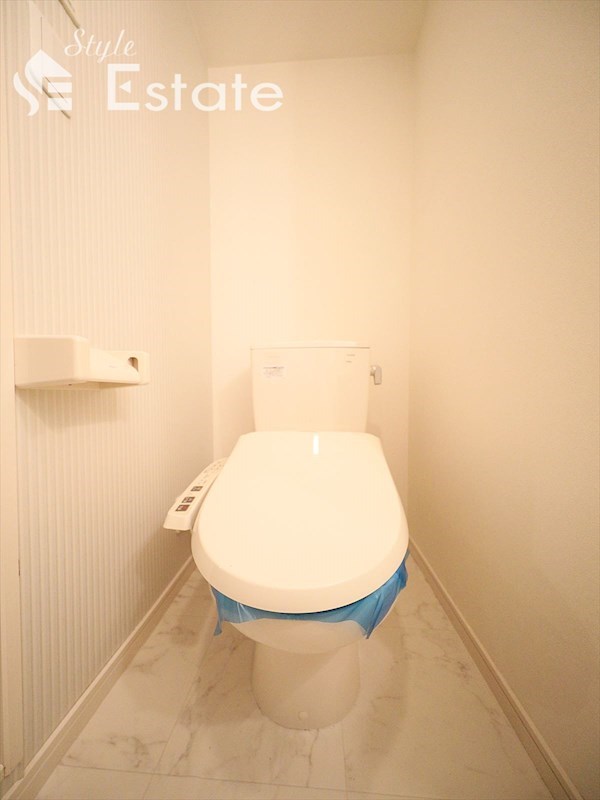 ウォシュレット付きトイレ