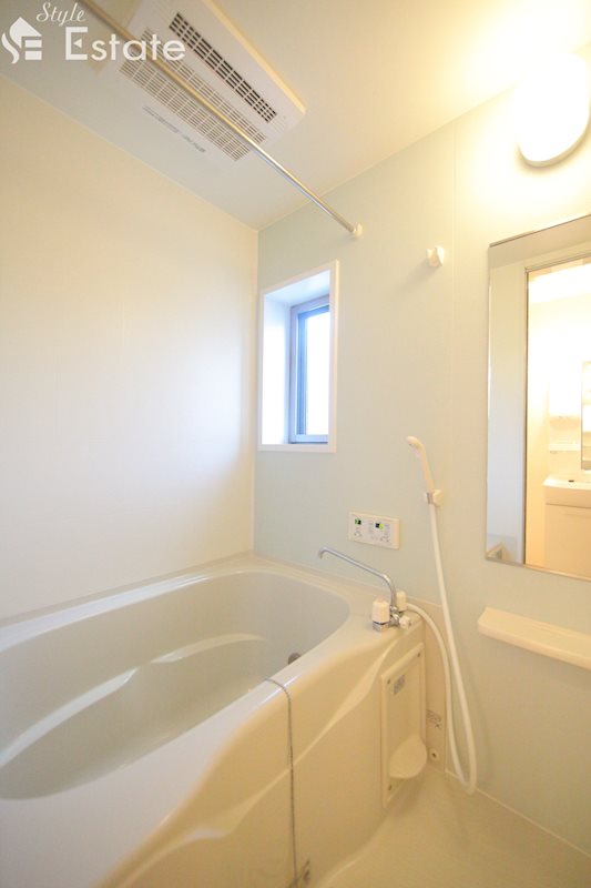 浴室乾燥機付バスルーム