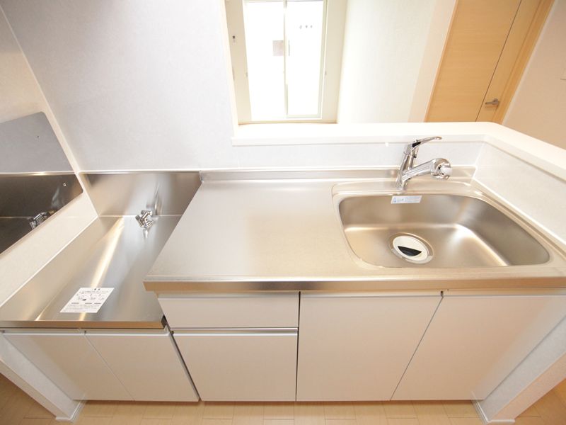 キッチン 床下収納あり!2口コンロ設置可