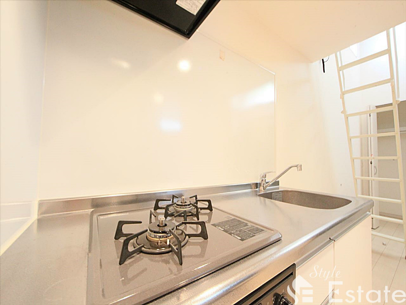 キッチン(ガス2口コンロ)