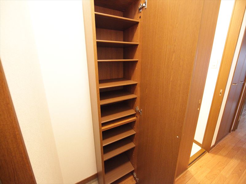 シューズボックス