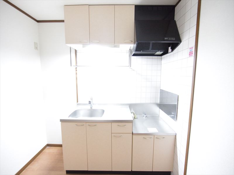 キッチン(ガス2口コンロ設置可)