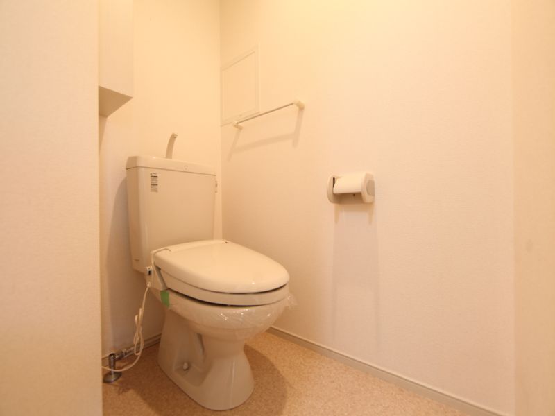 トイレ 暖房便座付き