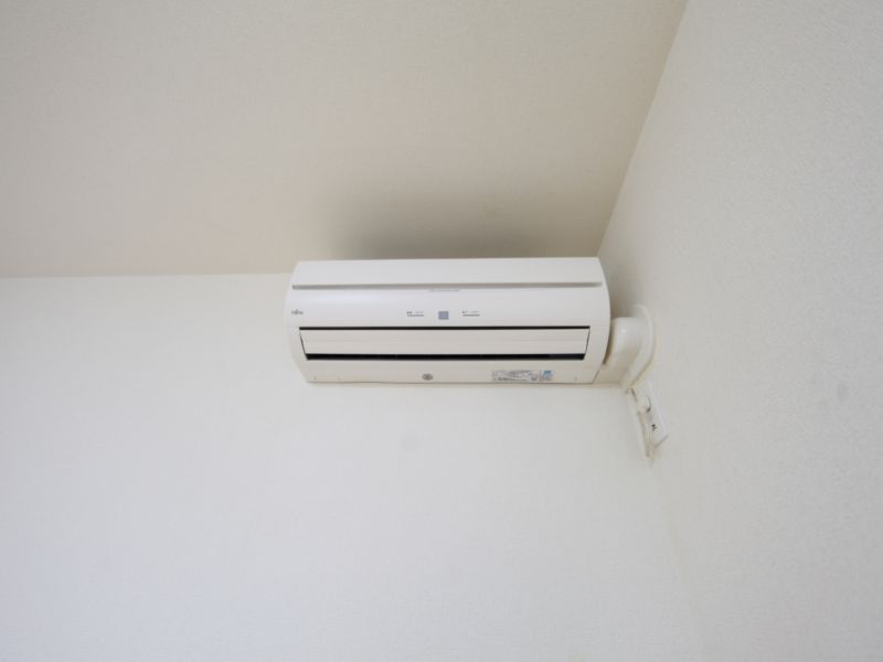 各部屋にエアコンあります!