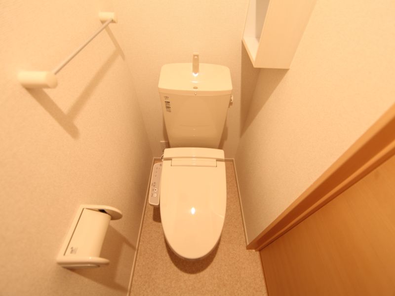 トイレ タオルかけ 棚付き