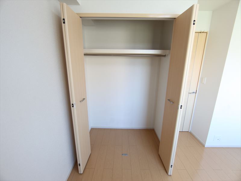 クローゼット付(収納充実)