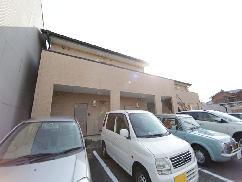 クレスト三番館（クレストサンバンカン）