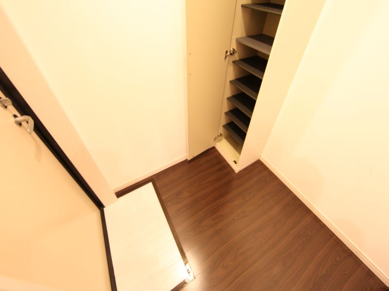 玄関 シューズボックス付き