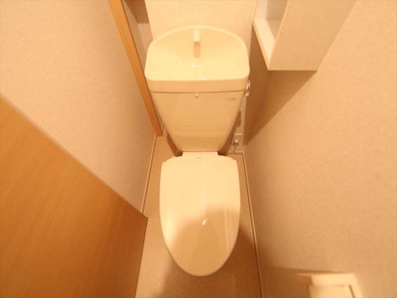 暖房便座付きトイレ