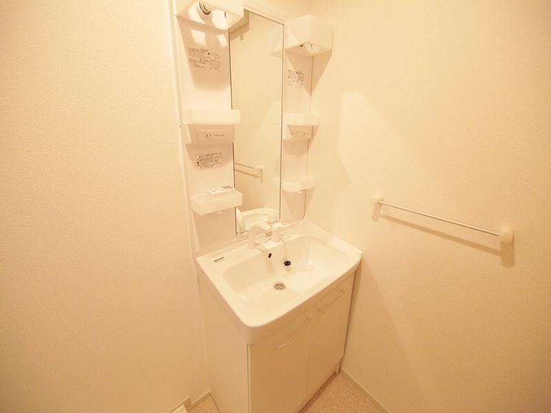 同型タイプ 洗面台シャンプードレッサーつき