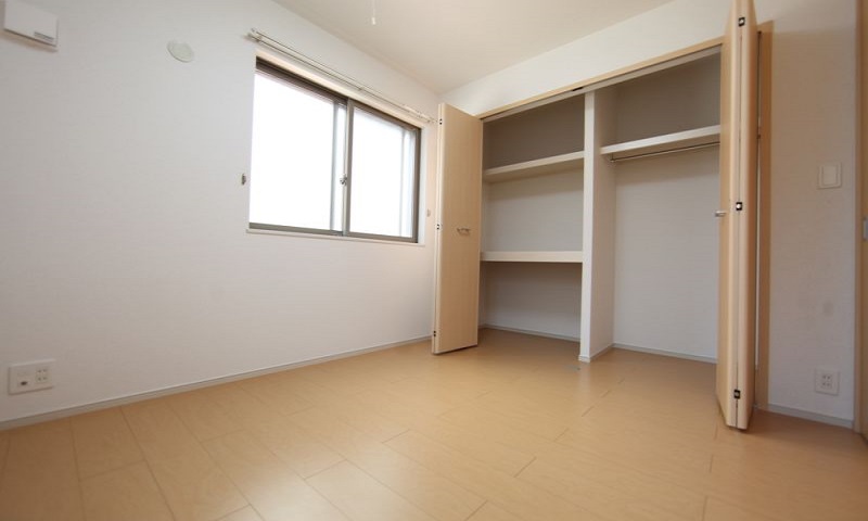 洋室4.2帖 家電ご用意できます。