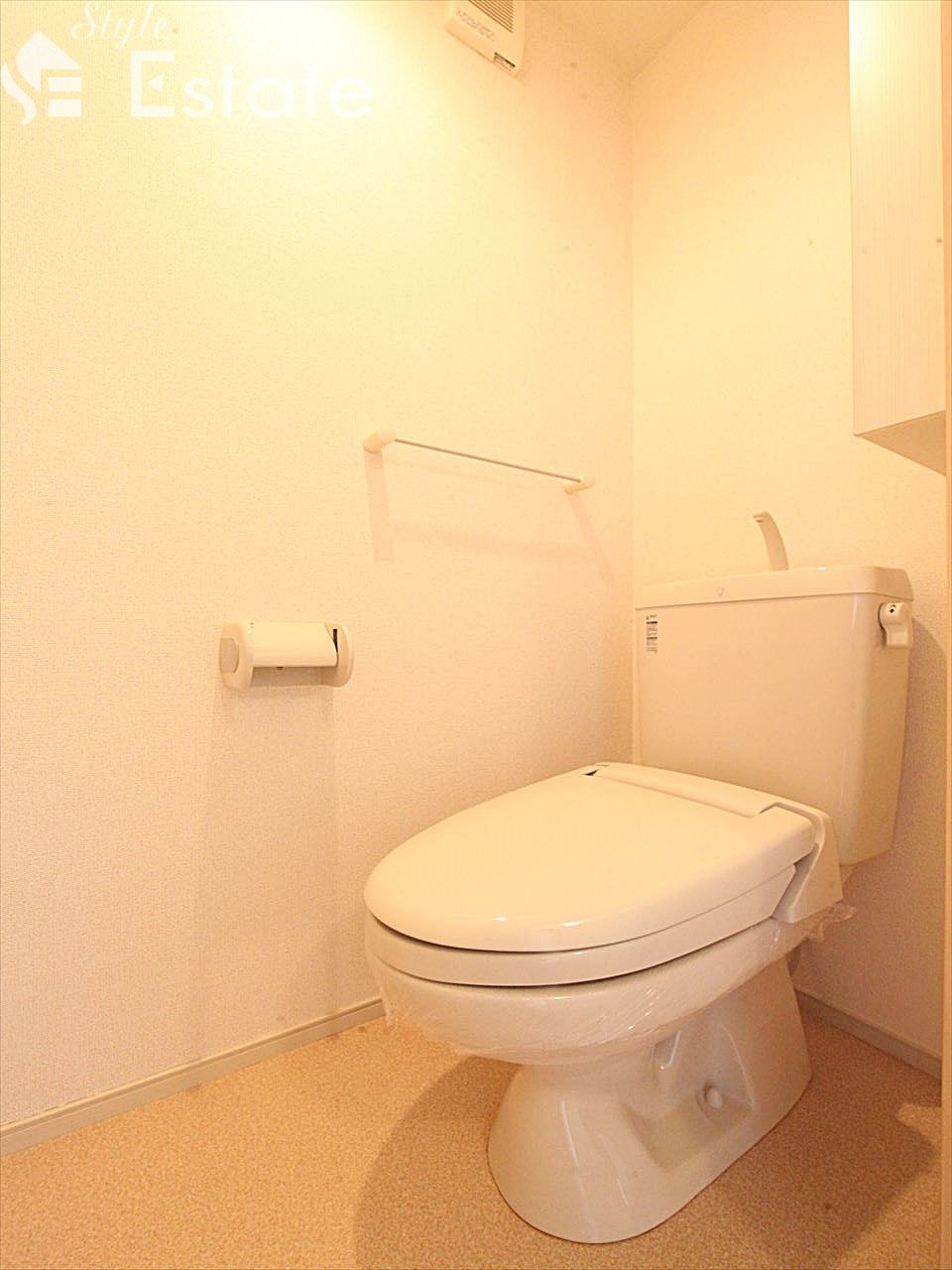 トイレ 暖房便座 棚付