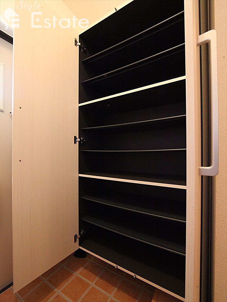 シューズボックス