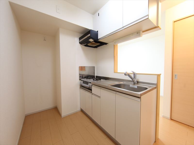 カウンターキッチン(ガス2口コンロ設置可)