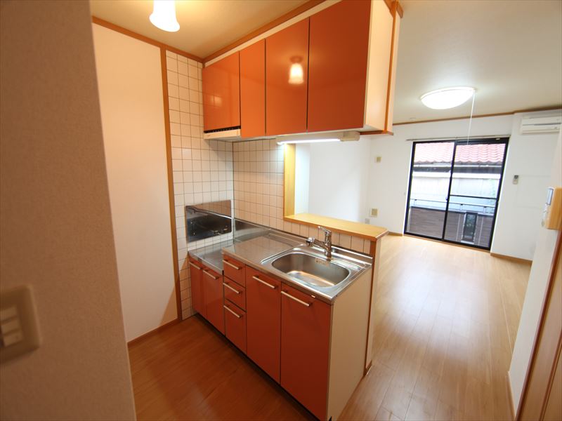 キッチン(ガス2口コンロ設置可)