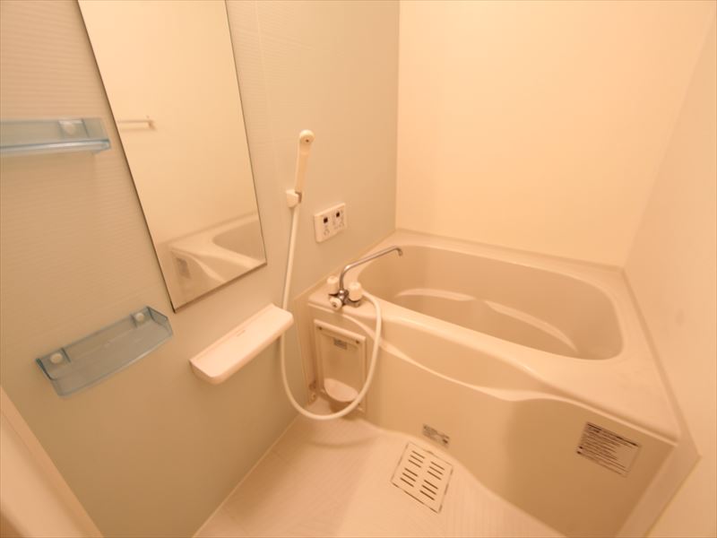 バスルーム 追い焚き機能付