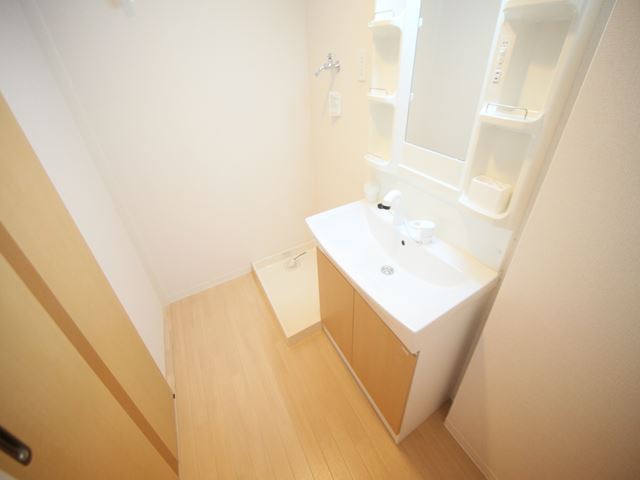 洗面所 シャンプードレッサー