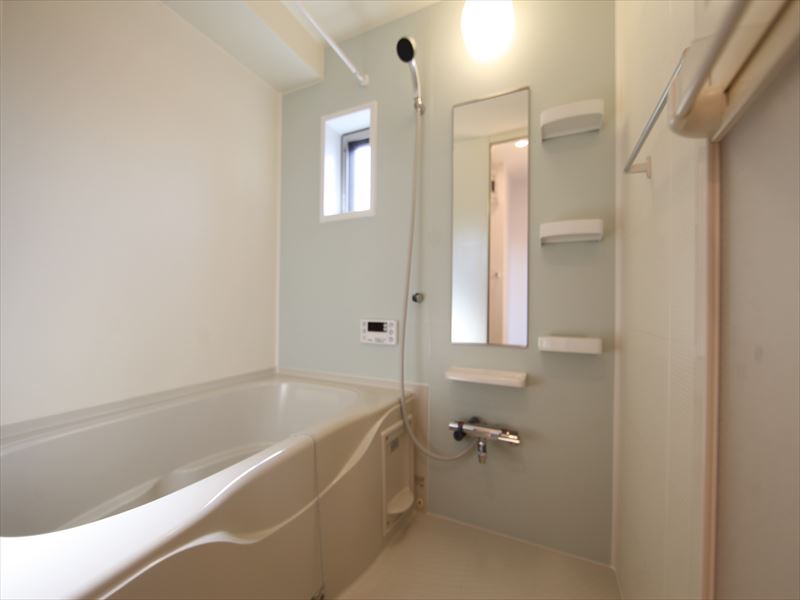 追い焚き機能付バスルーム浴室乾燥暖房機付