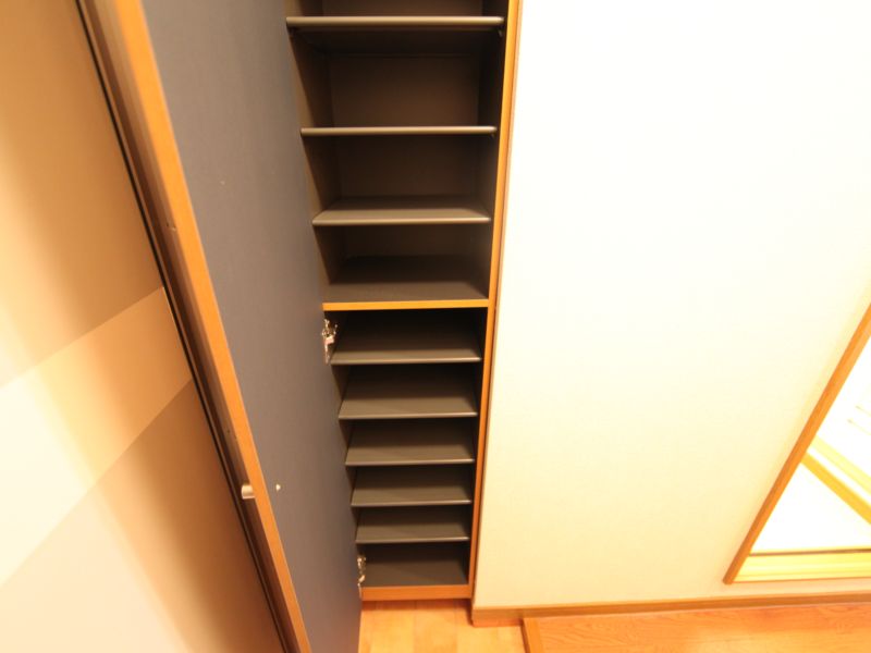 シューズボックス