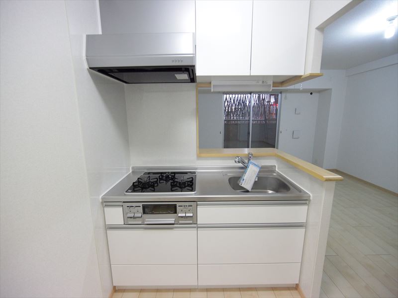 類似物件 システムキッチン3口・グリル付き