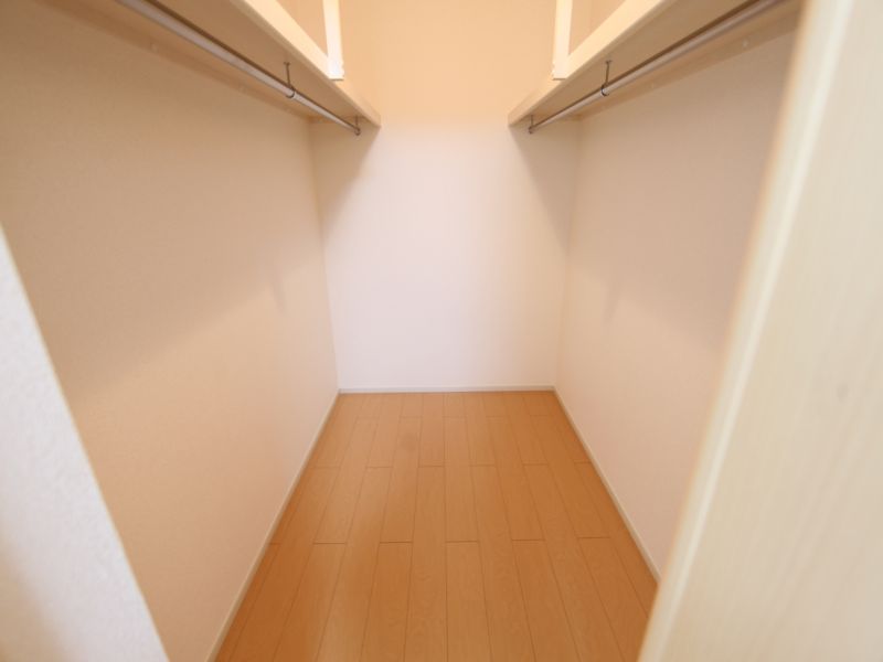 同タイプウォークインクローゼット