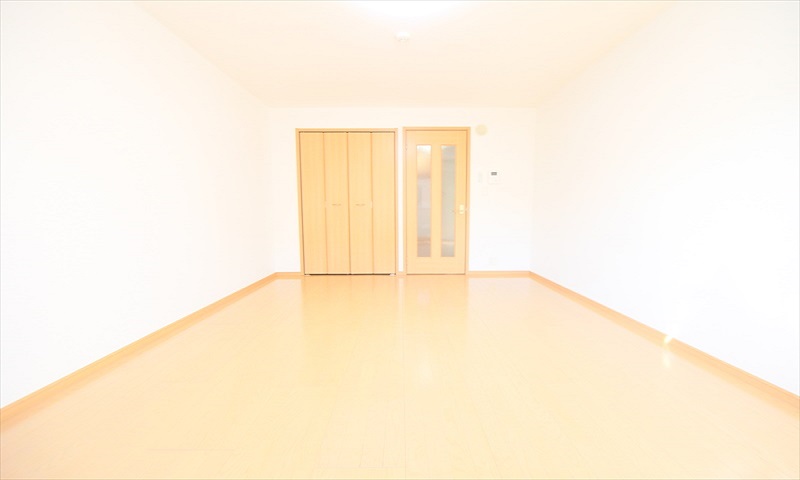 洋室9.7帖クローゼット付