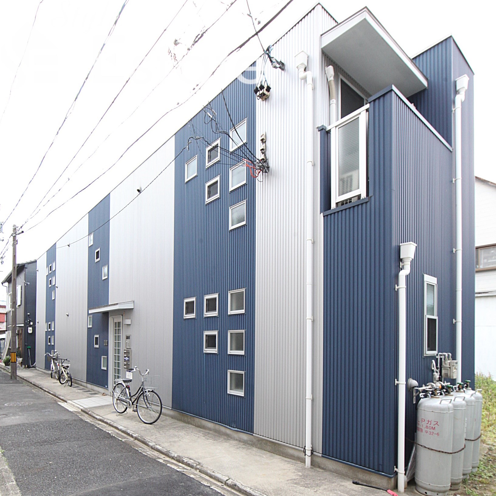 ラヴィール栄生　0303