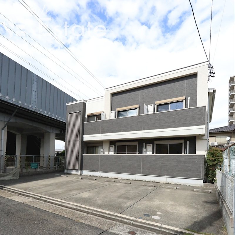 クレイビア熱田