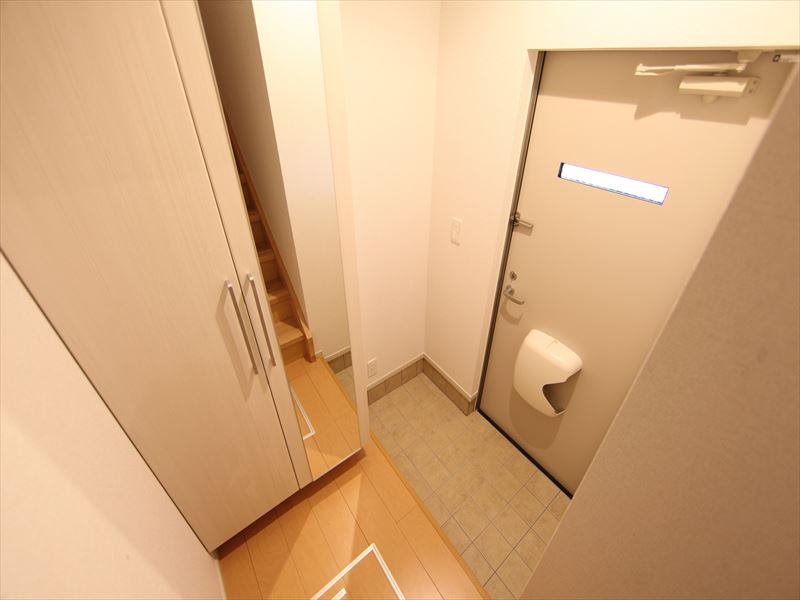 玄関 シューズボックス