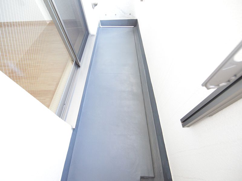 バルコニー(防犯シャッター付)