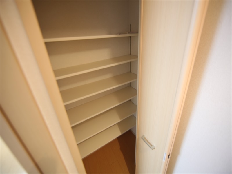 シューズボックス