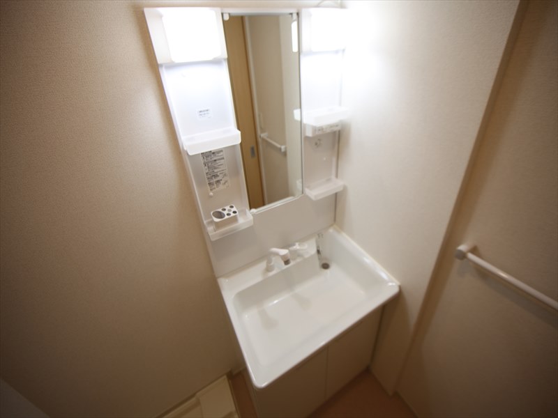 脱衣場・シャンプードレッサー