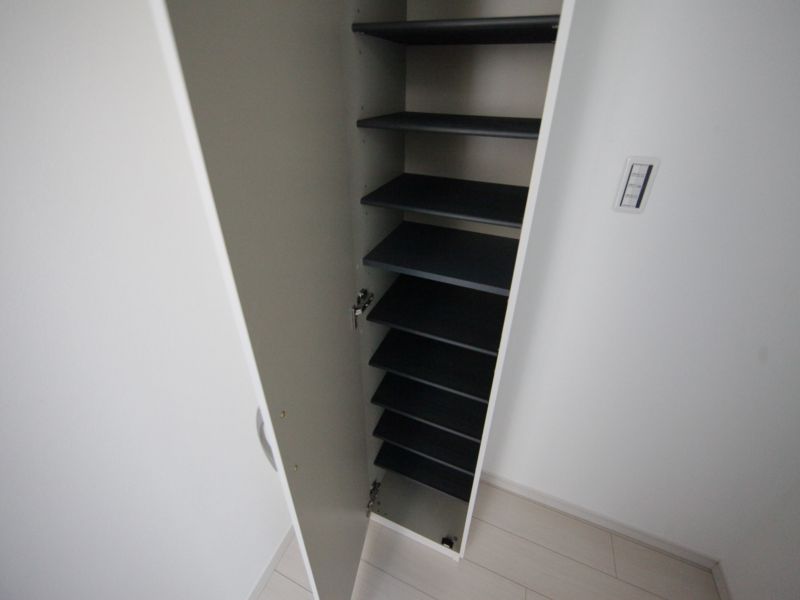 シューズボックス付(収納充実)