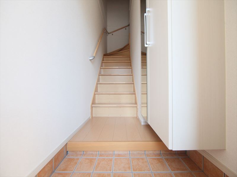 玄関 シューズボックス付