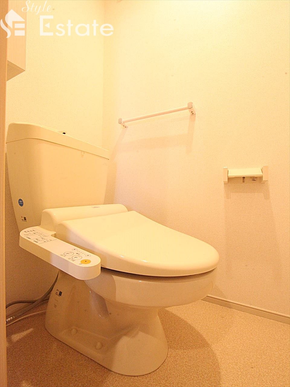 トイレ 温水洗浄暖房便座 棚付