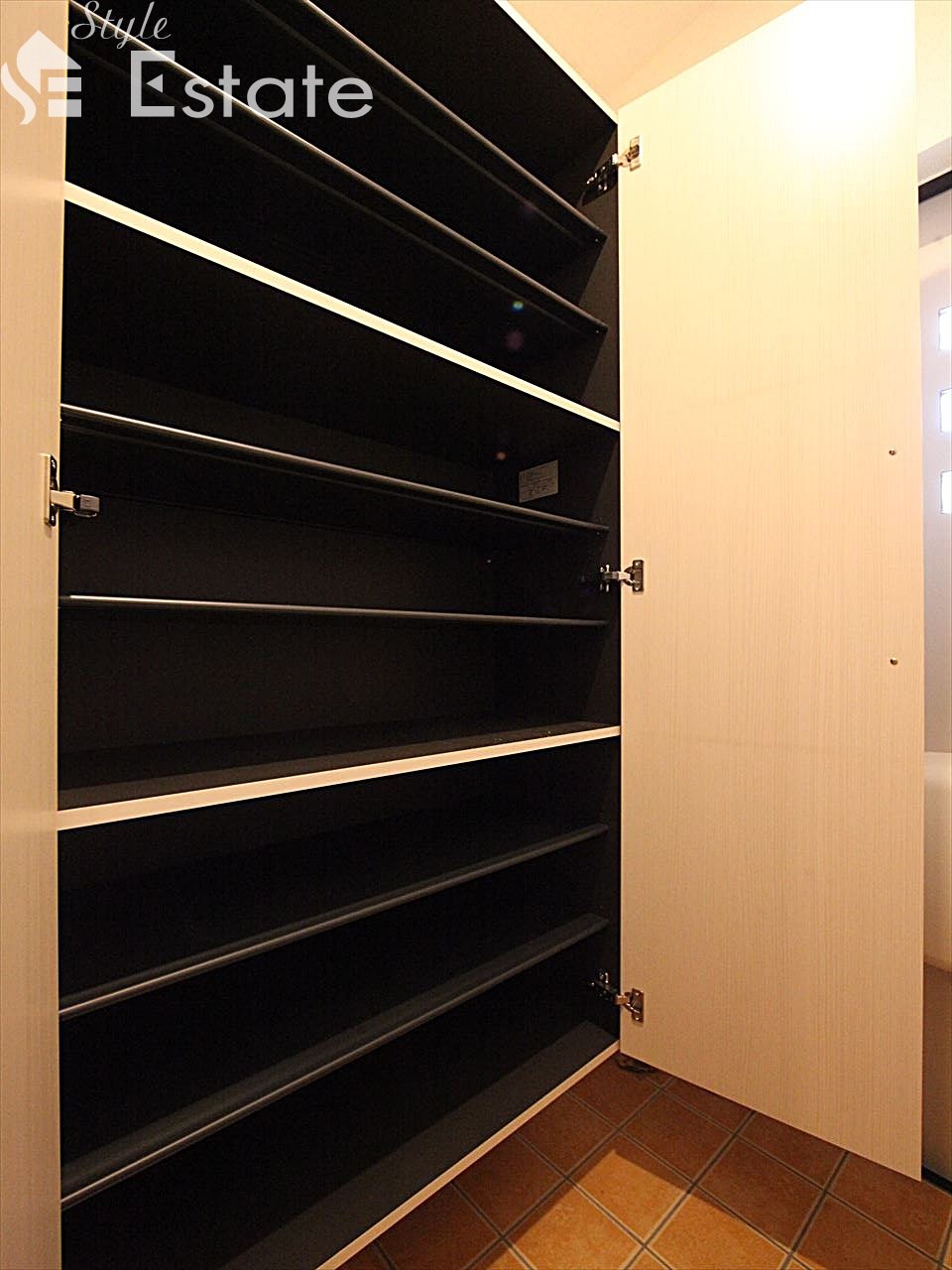 シューズボックス