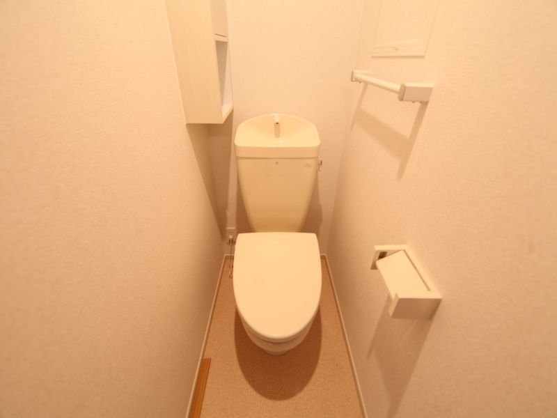 暖房便座 収納有ります