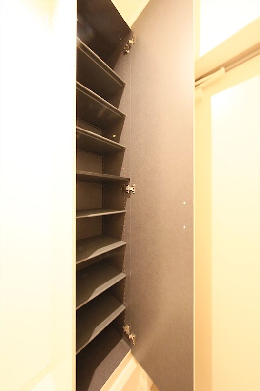 シューズボックス