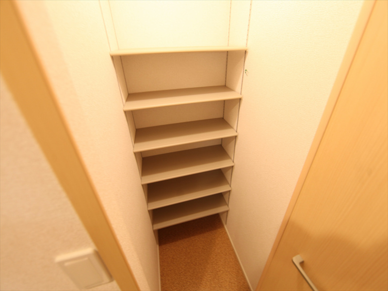 玄関 シューズボックス付