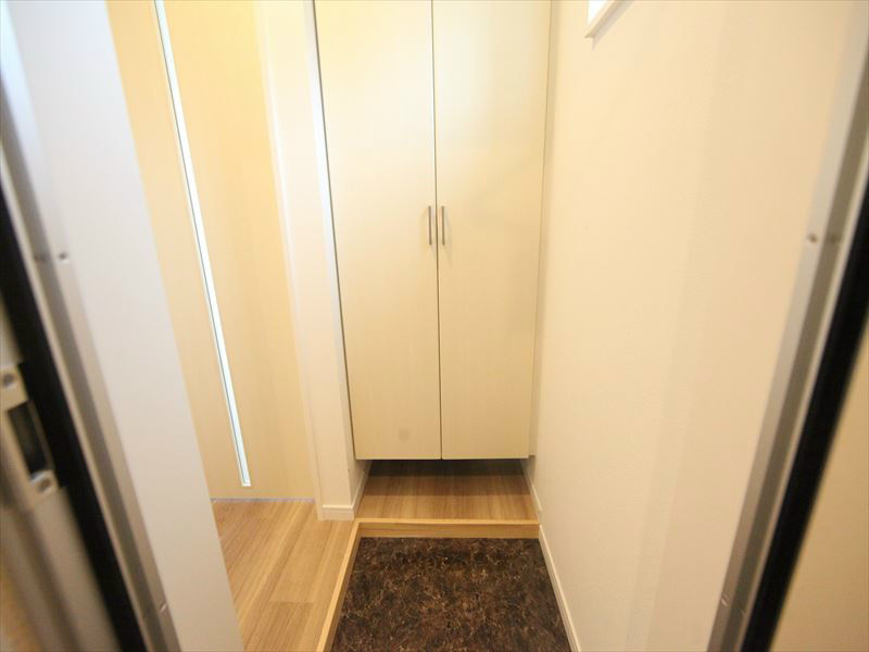 玄関 シューズボックス