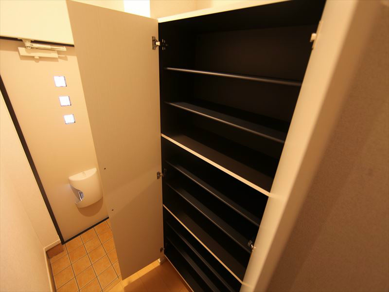 シューズボックス