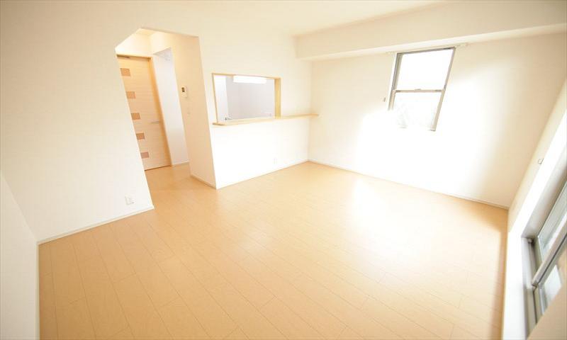 類似物件 リビング エアコンついてます!