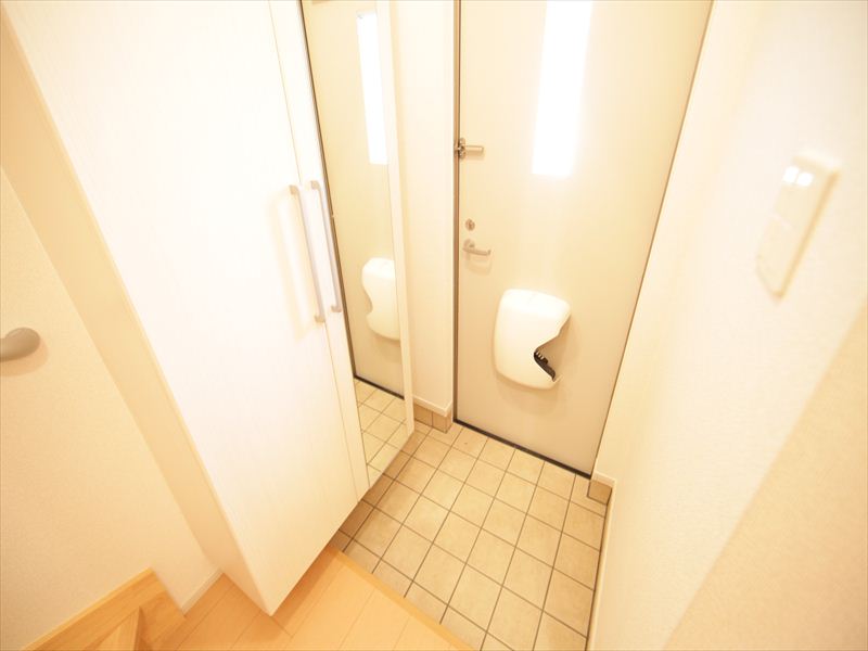 類似物件 玄関 シューズボックス有り