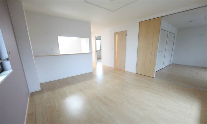 LDK 12.8帖 洋室6.9帖 洋室6.0帖