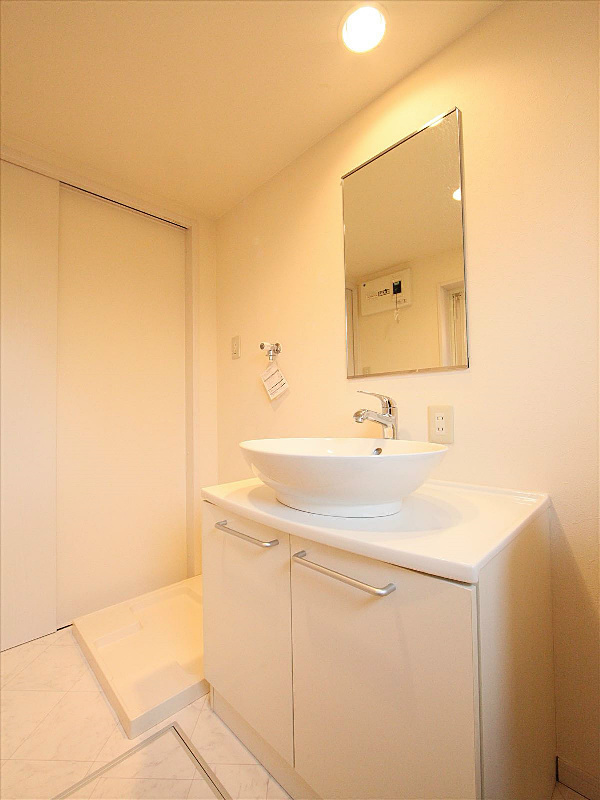 洗面脱衣場 オシャレな洗面台