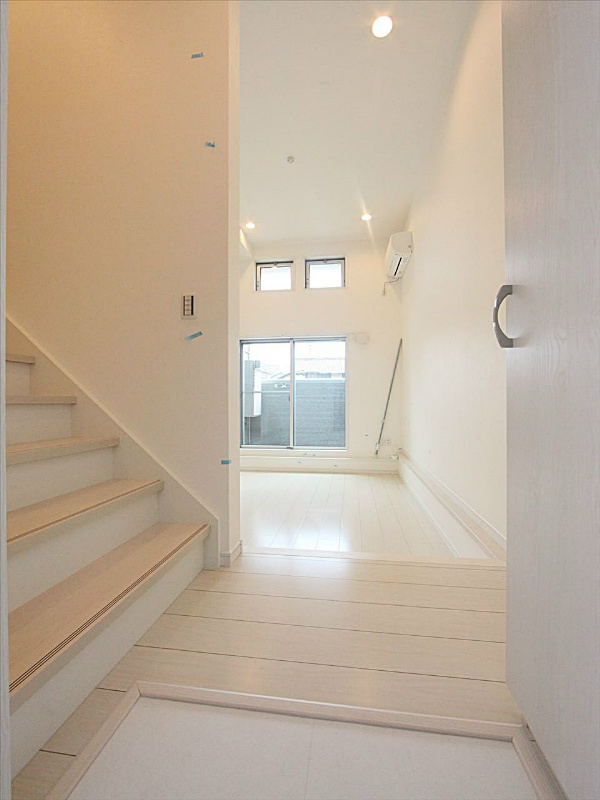 玄関 シューズボックス付