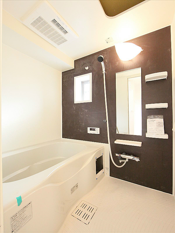 追い焚き機能付きバスルーム