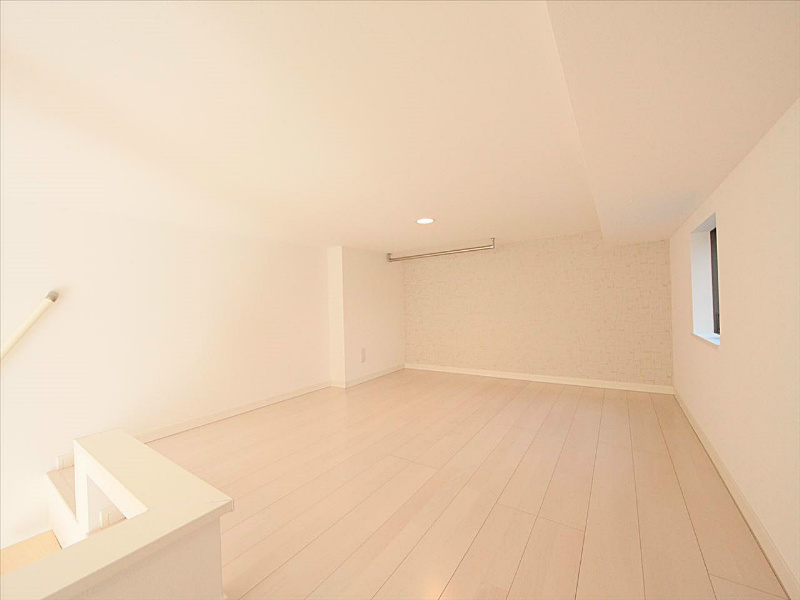 ロフト 寝室や収納に是非!!