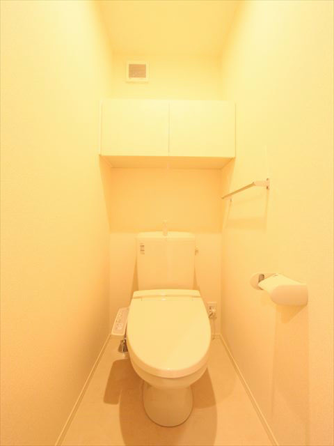 温水洗浄機付便座