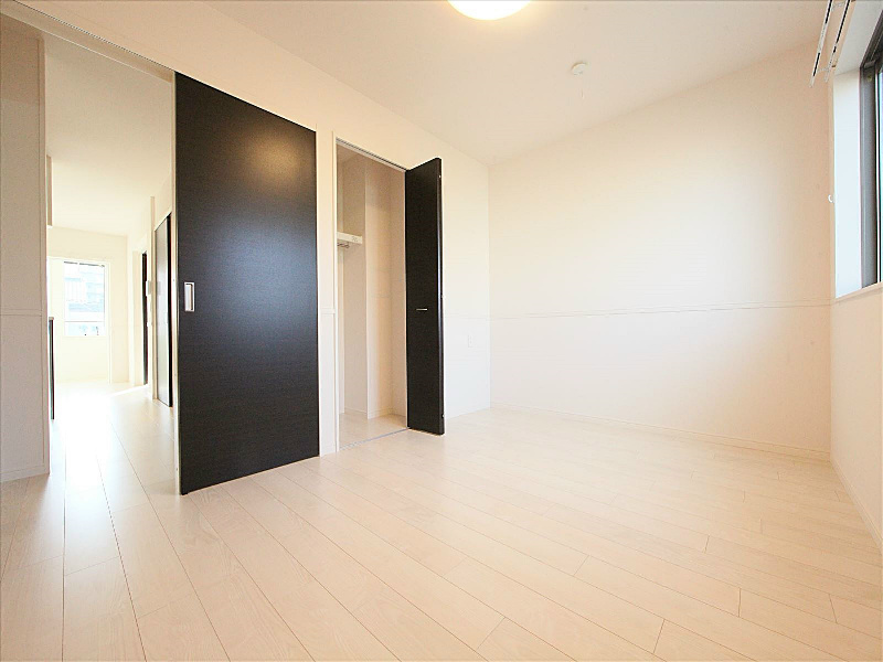 洋室6.4帖 クローゼットあります